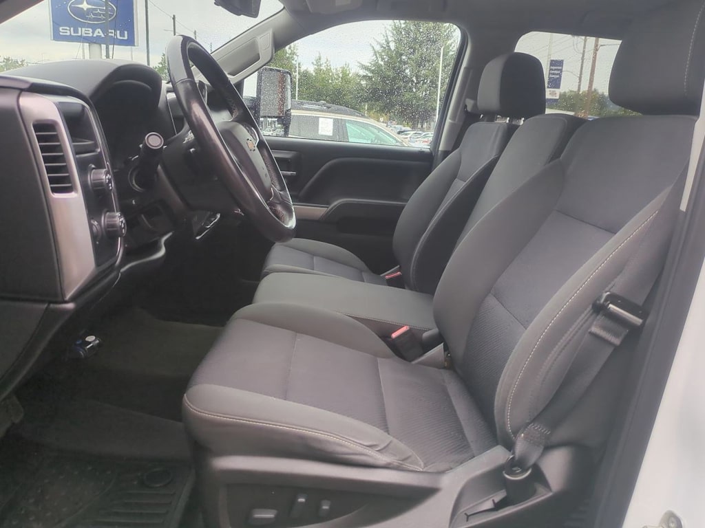 Thumbnail: 2018 Chevrolet Silverado 1500 - 13