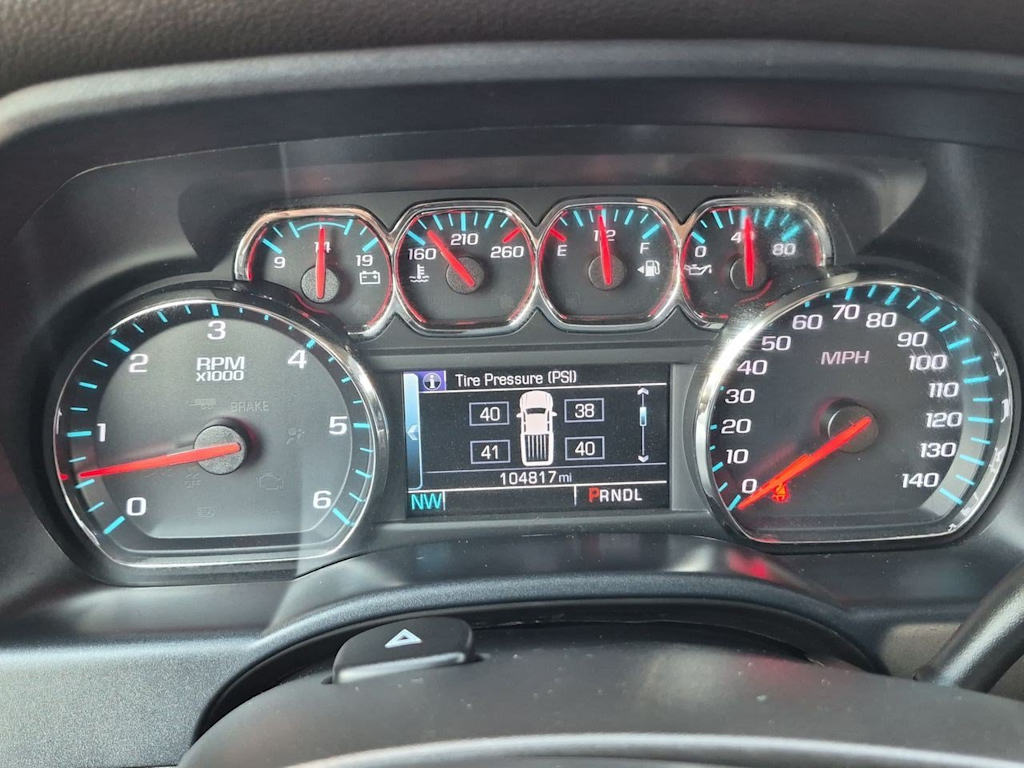 Thumbnail: 2018 Chevrolet Silverado 1500 - 17