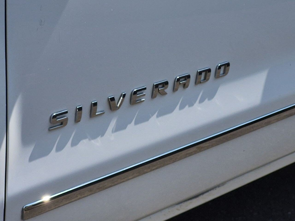 Thumbnail: 2018 Chevrolet Silverado 1500 - 25