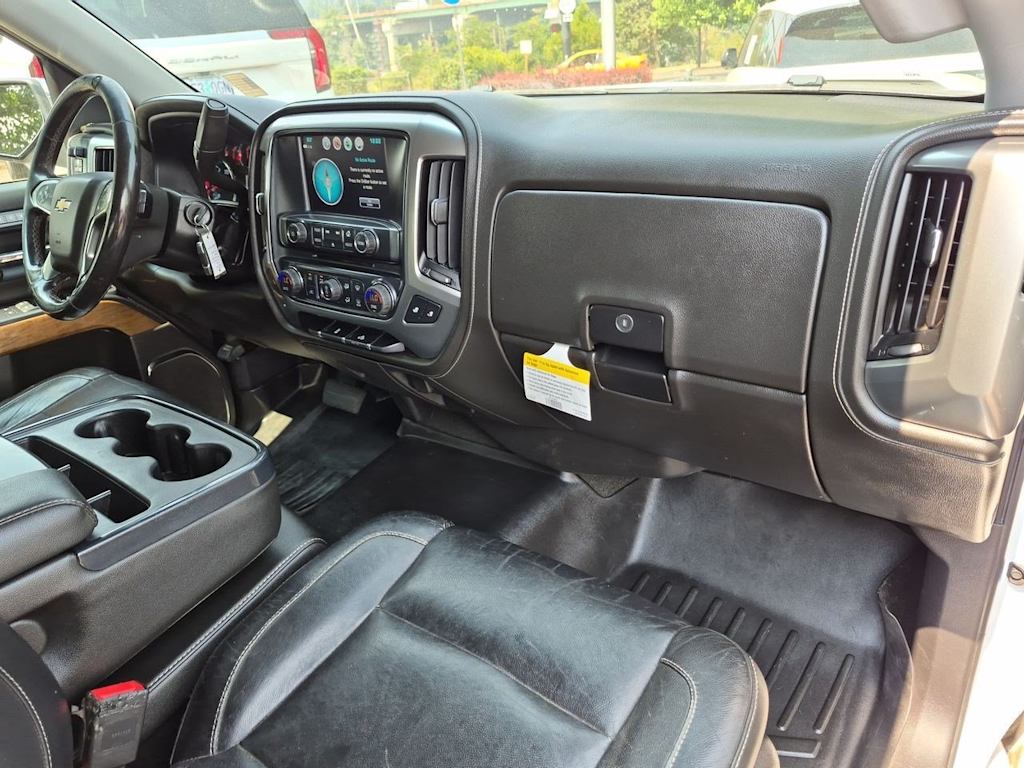 Thumbnail: 2018 Chevrolet Silverado 1500 - 14