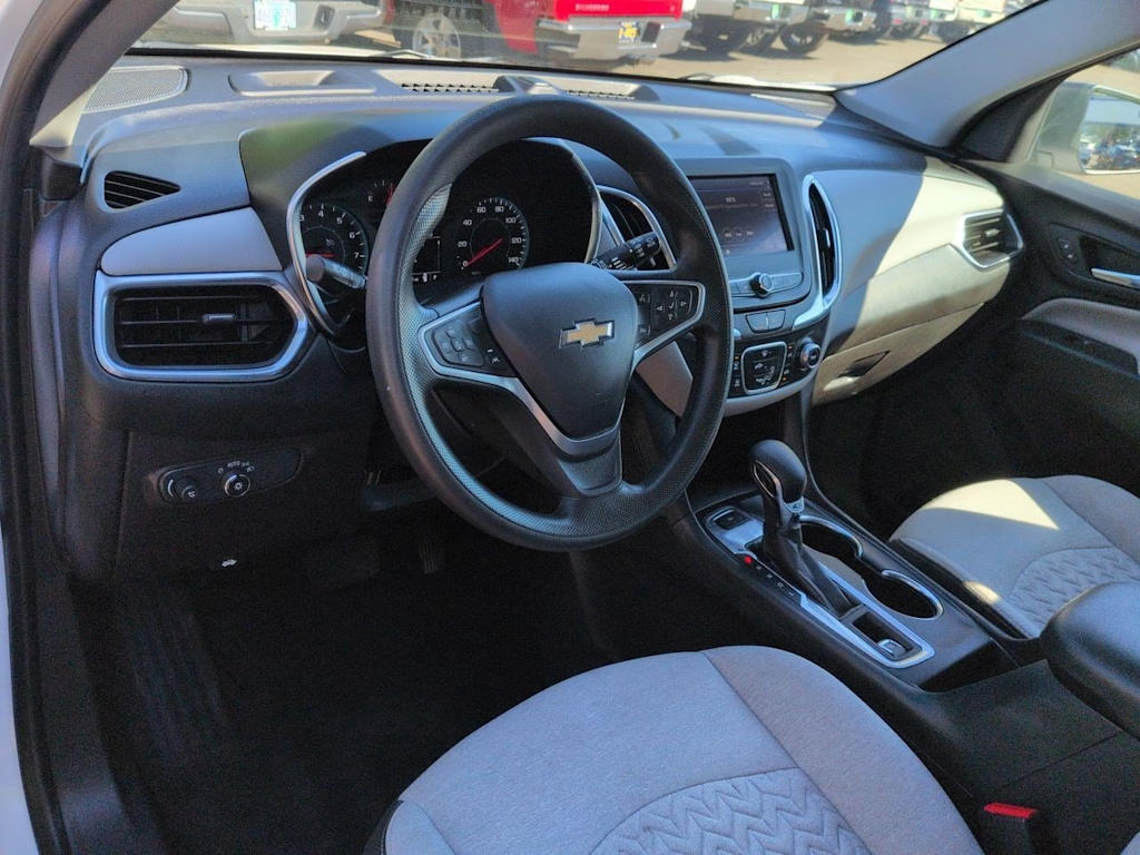 Thumbnail: 2023 Chevrolet Equinox - 2