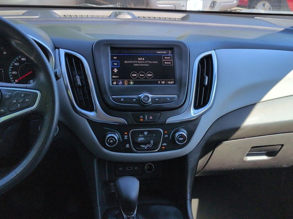 Thumbnail: 2023 Chevrolet Equinox - 16
