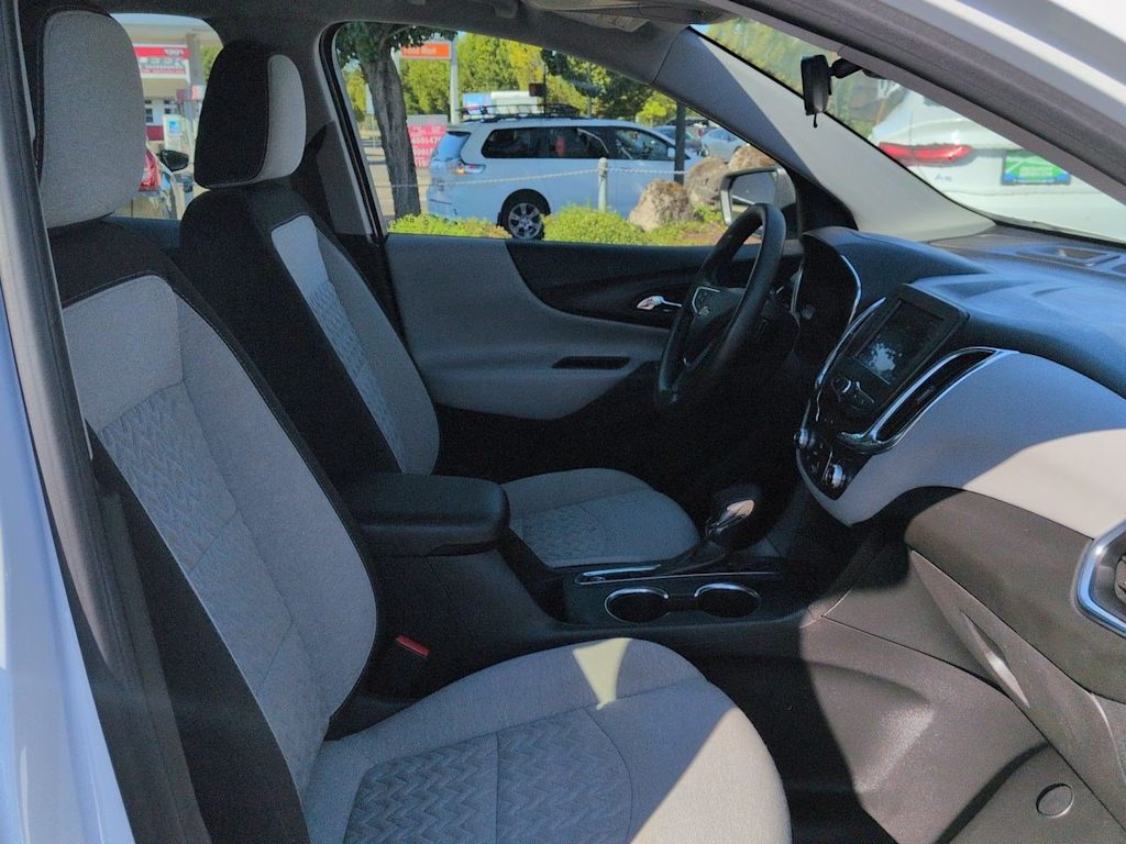 Thumbnail: 2023 Chevrolet Equinox - 12