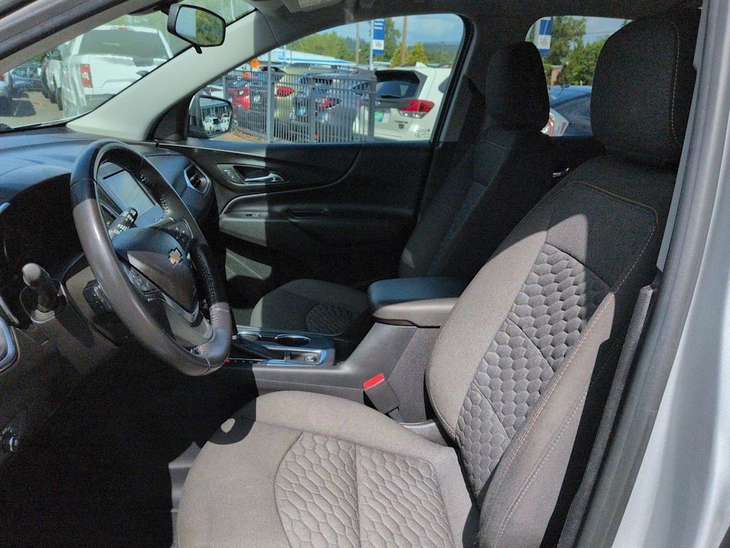 Thumbnail: 2019 Chevrolet Equinox - 11