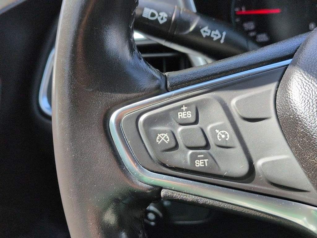 Thumbnail: 2019 Chevrolet Equinox - 30