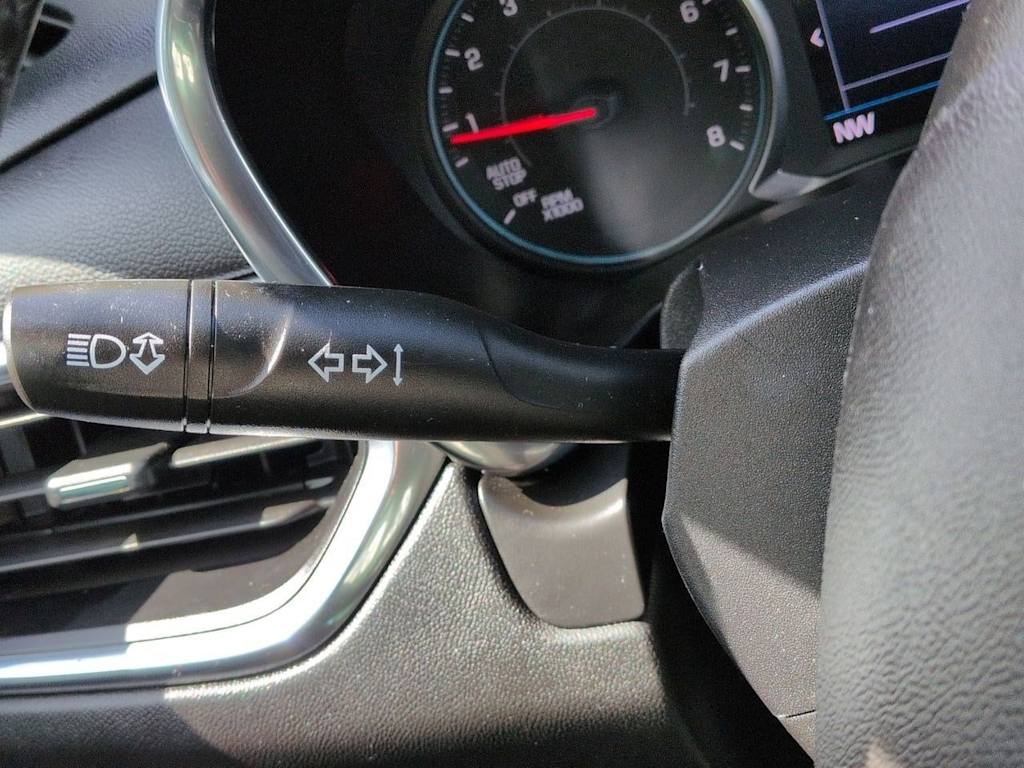 Thumbnail: 2019 Chevrolet Equinox - 33