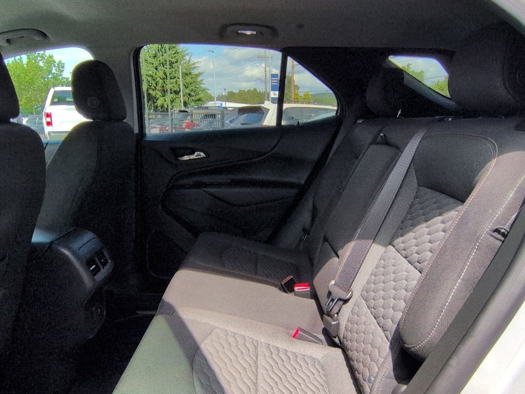 Thumbnail: 2019 Chevrolet Equinox - 28