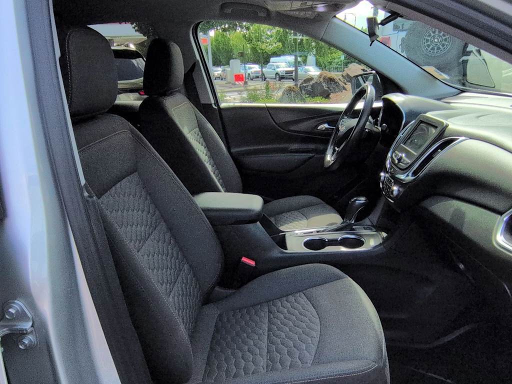 Thumbnail: 2019 Chevrolet Equinox - 12