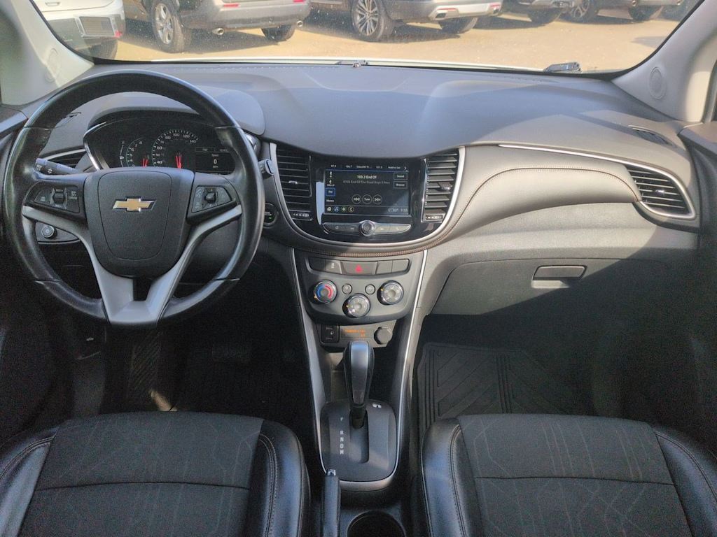 Thumbnail: 2018 Chevrolet Trax - 10
