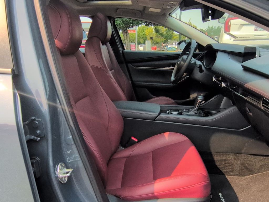 Thumbnail: 2023 Mazda Mazda3 - 12