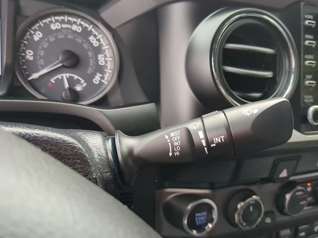 Thumbnail: 2021 Toyota Tacoma - 16