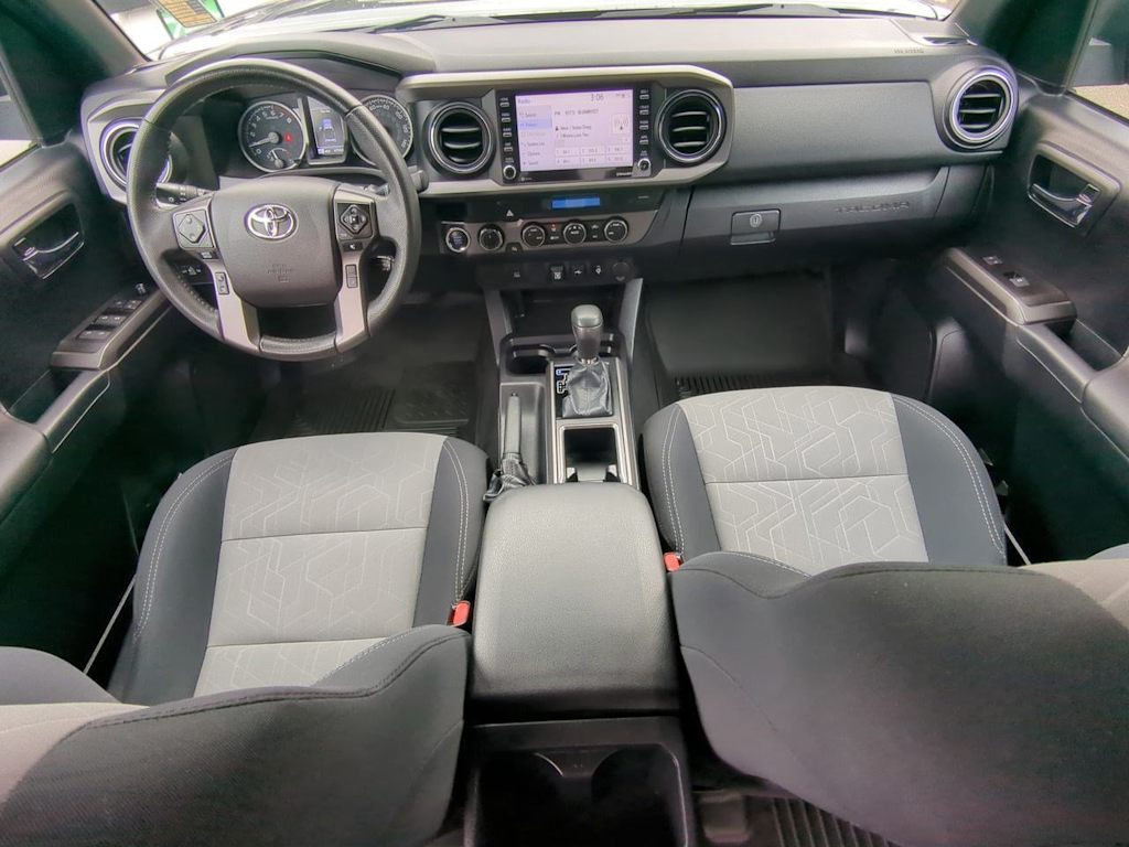 Thumbnail: 2021 Toyota Tacoma - 9