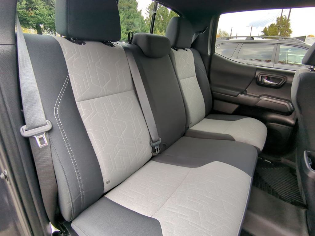 Thumbnail: 2021 Toyota Tacoma - 26