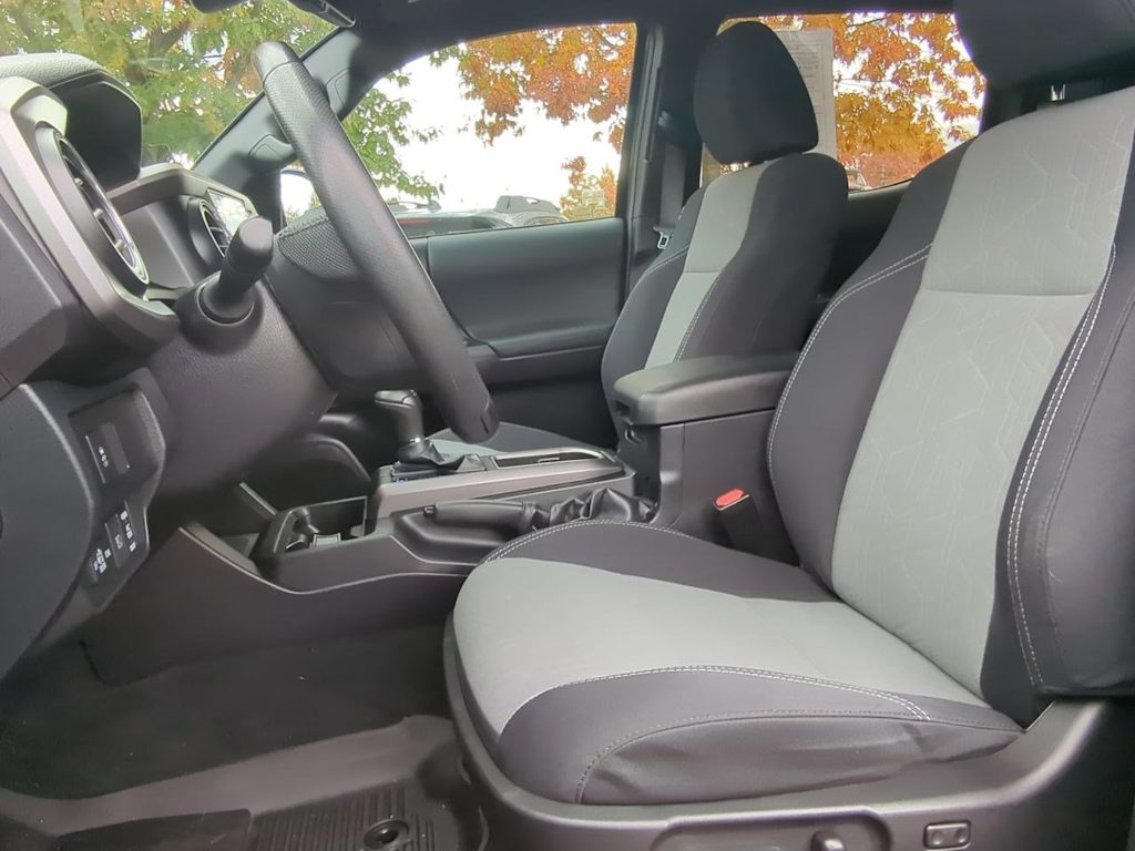 Thumbnail: 2021 Toyota Tacoma - 10