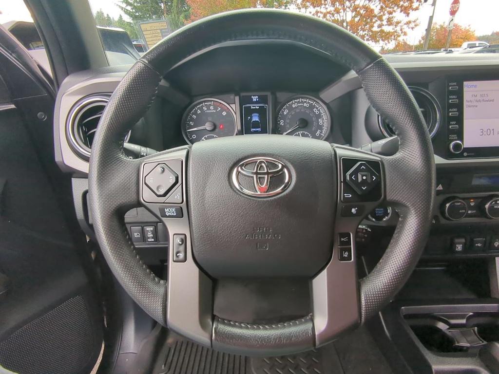 Thumbnail: 2021 Toyota Tacoma - 13