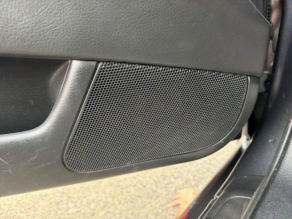 Thumbnail: 2009 Subaru Legacy - 37