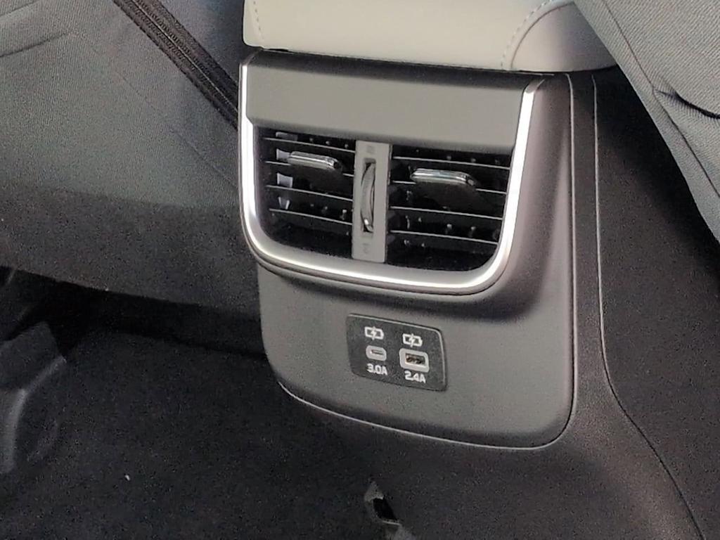 Thumbnail: 2025 Subaru Legacy - 27