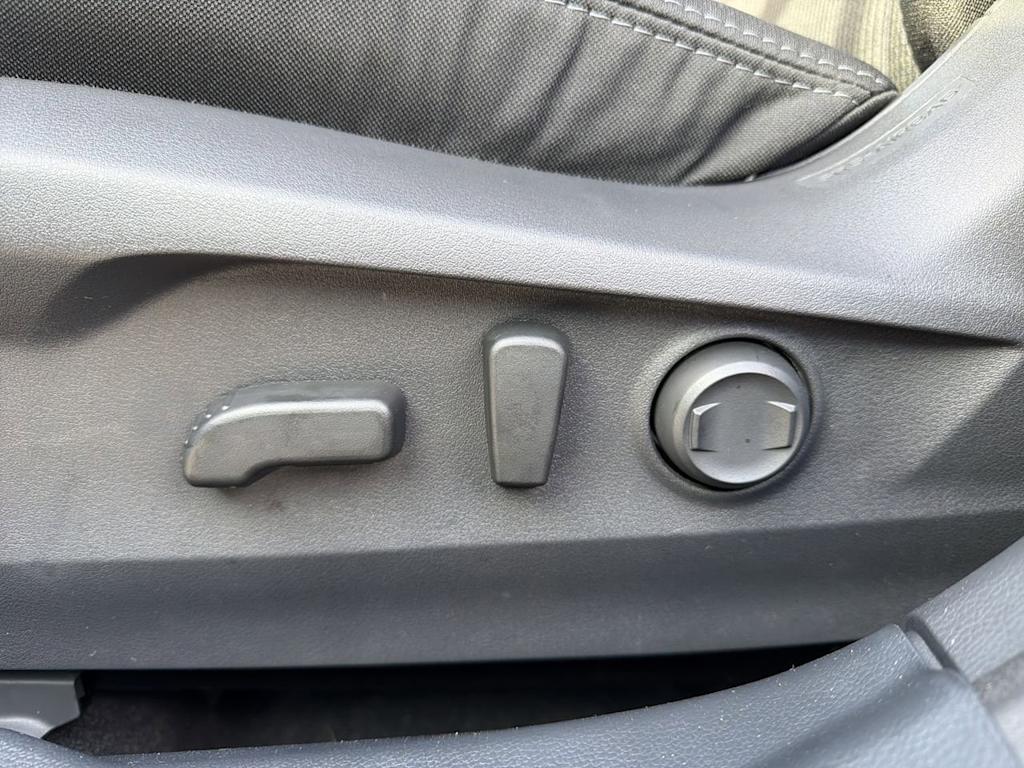 Thumbnail: 2025 Subaru Legacy - 32