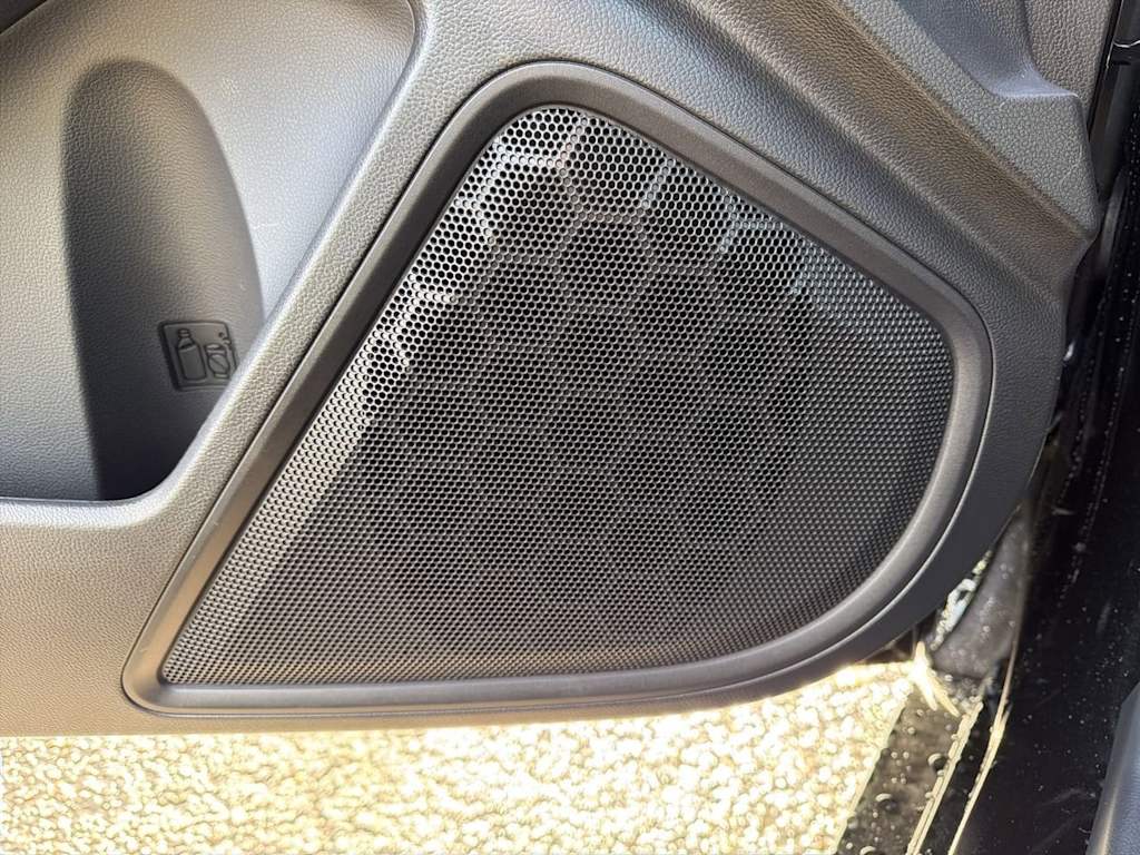 Thumbnail: 2025 Subaru Legacy - 39