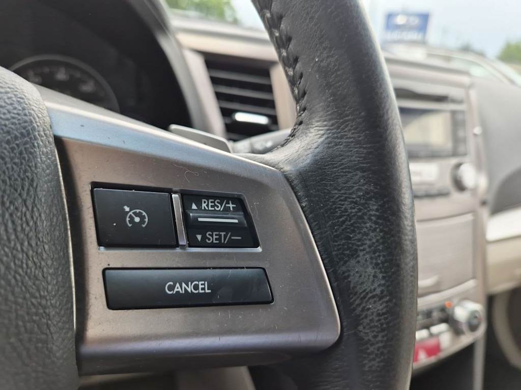 Thumbnail: 2013 Subaru Outback - 31
