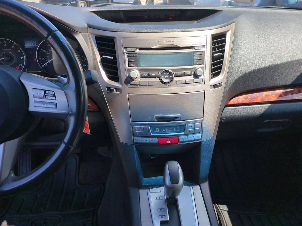Thumbnail: 2011 Subaru Outback - 15