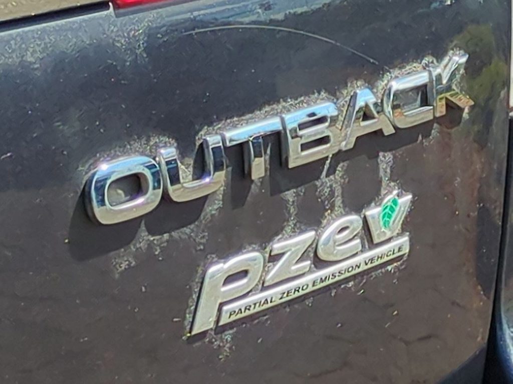 Thumbnail: 2011 Subaru Outback - 26
