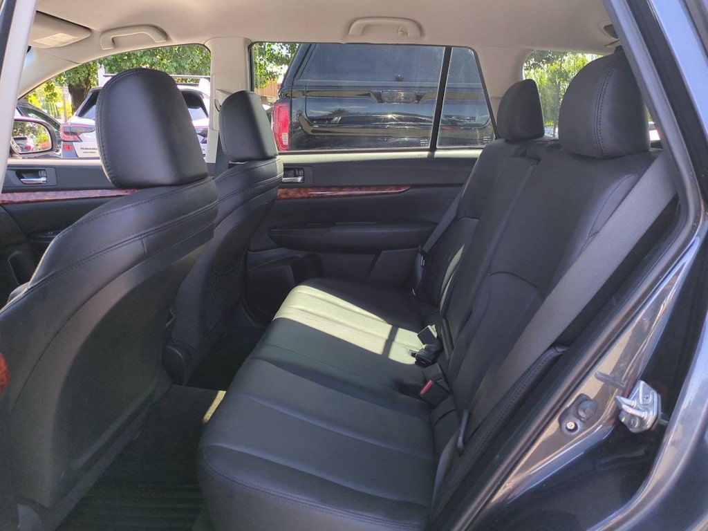 Thumbnail: 2011 Subaru Outback - 28