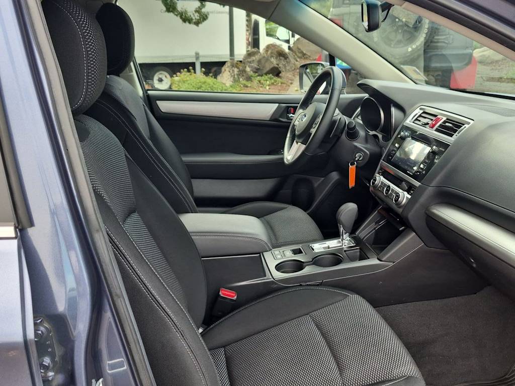 Thumbnail: 2016 Subaru Outback - 9