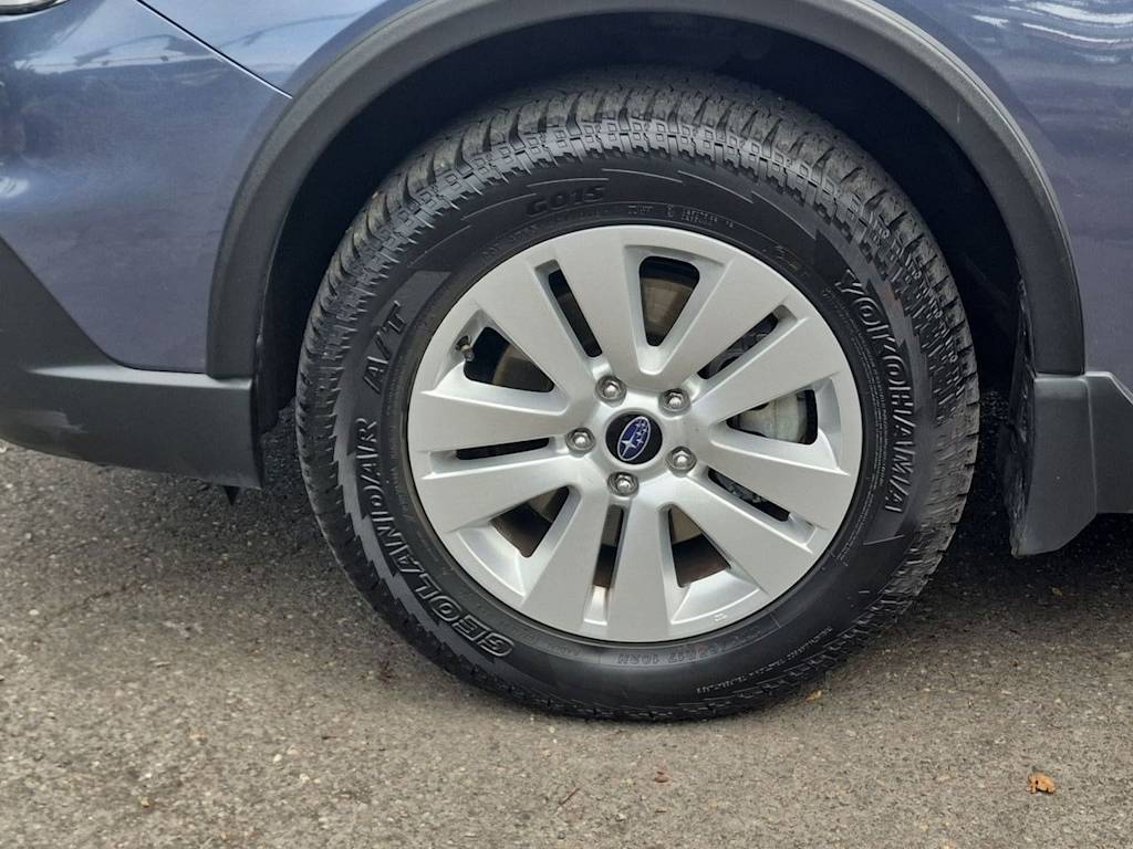 Thumbnail: 2016 Subaru Outback - 6