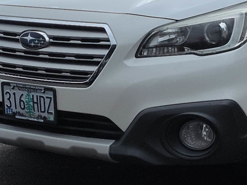 Thumbnail: 2015 Subaru Outback - 25