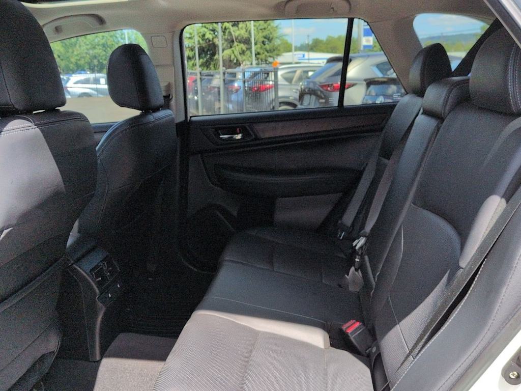 Thumbnail: 2016 Subaru Outback - 13