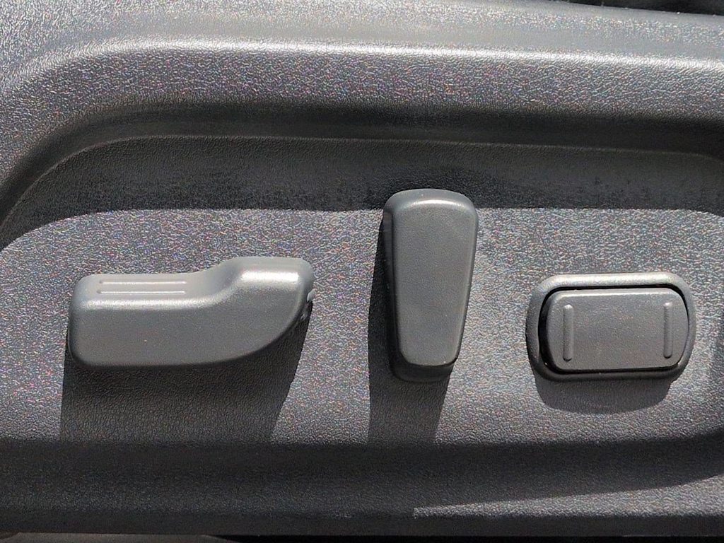 Thumbnail: 2016 Subaru Outback - 26