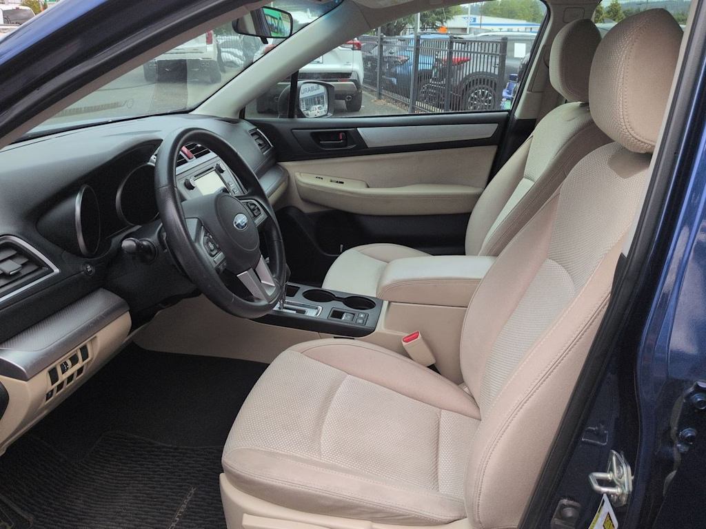 Thumbnail: 2015 Subaru Outback - 9