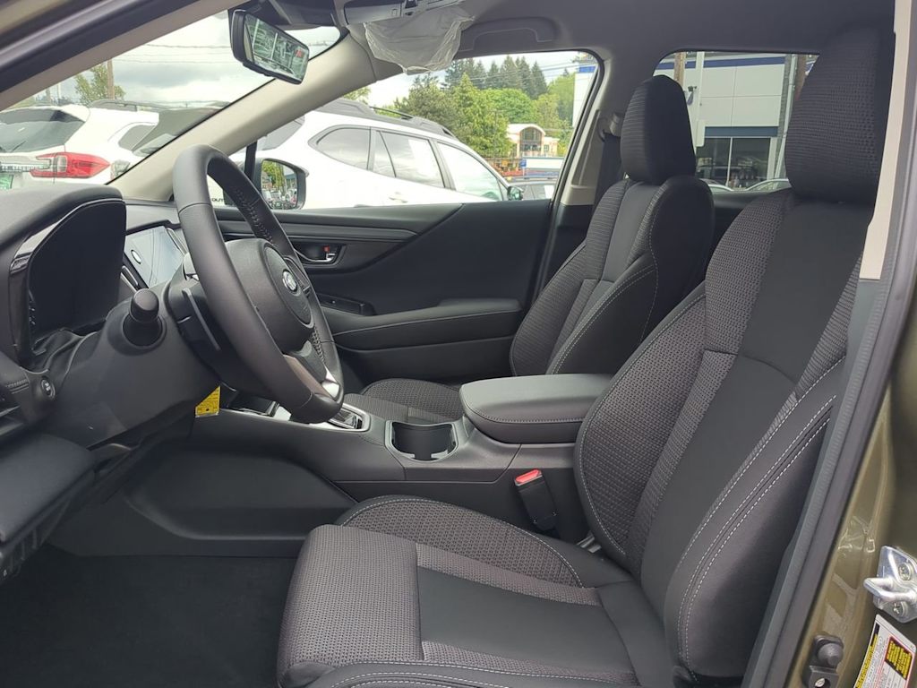 2025 Subaru Outback Premium 11
