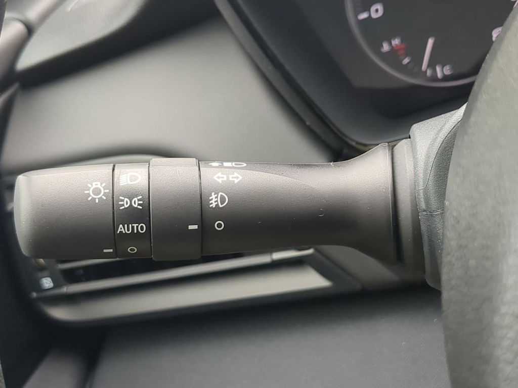 2025 Subaru Outback Premium 42