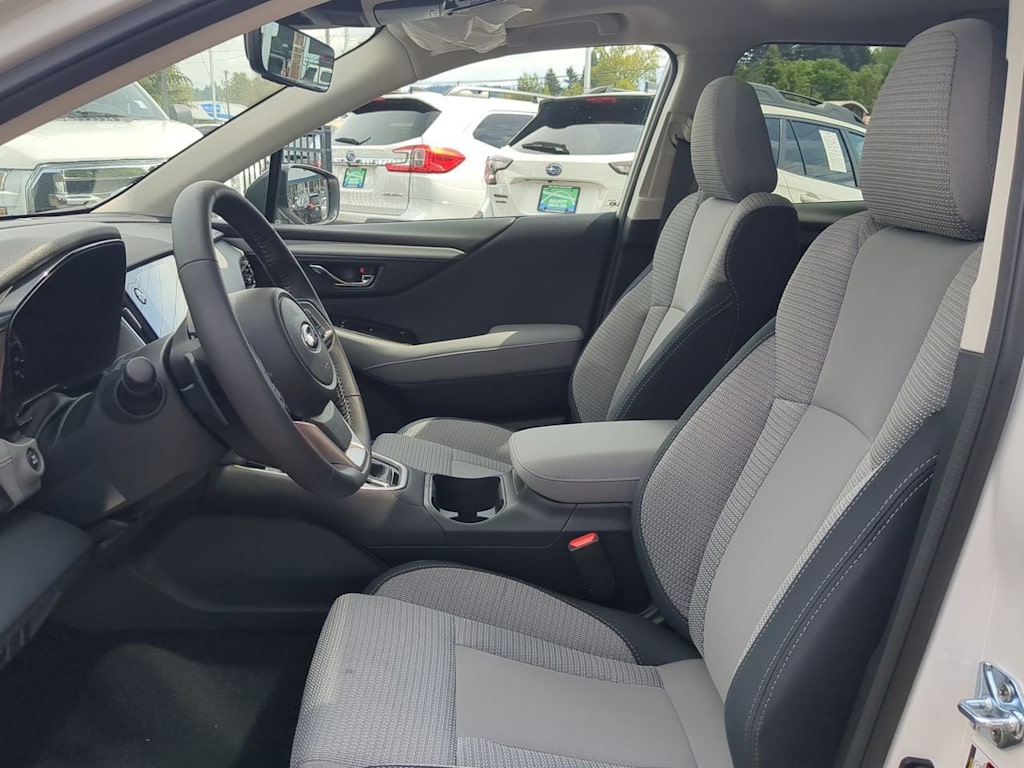 2025 Subaru Outback Premium 11