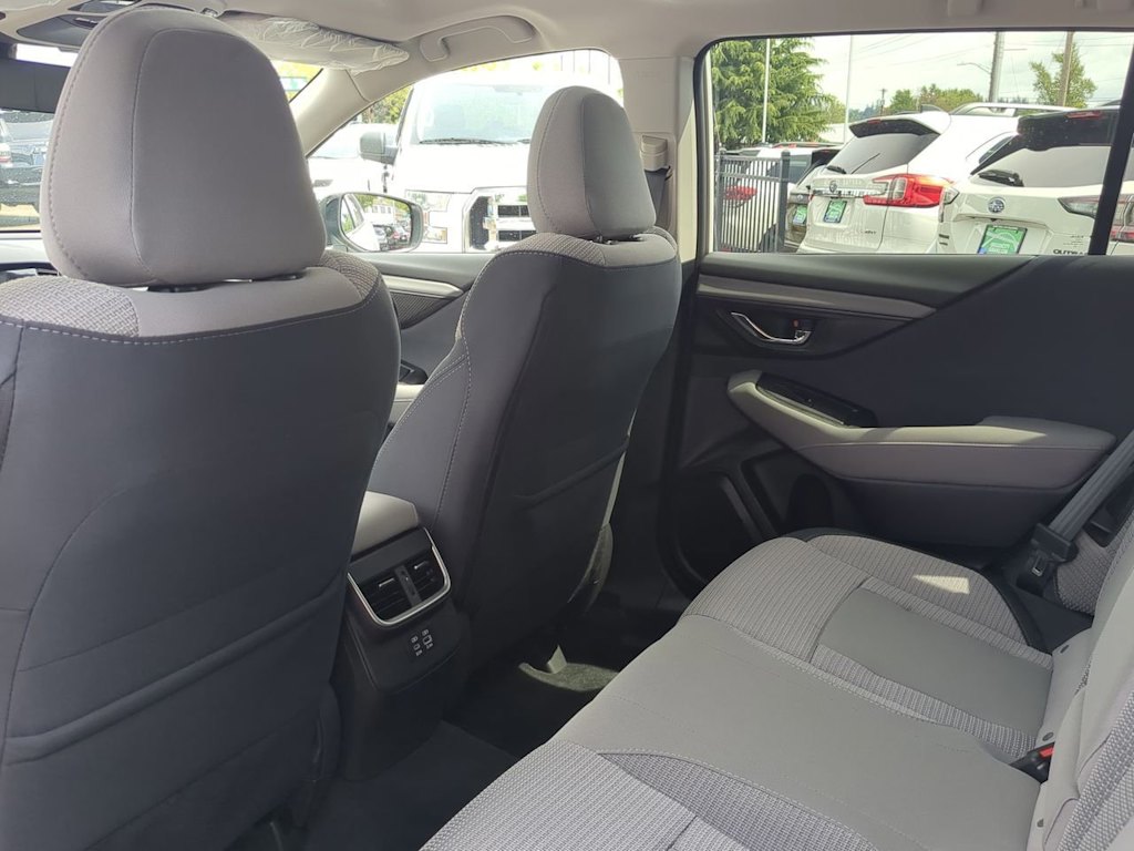 2025 Subaru Outback Premium 13