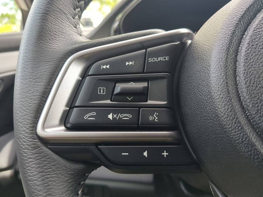 2025 Subaru Outback Premium 41