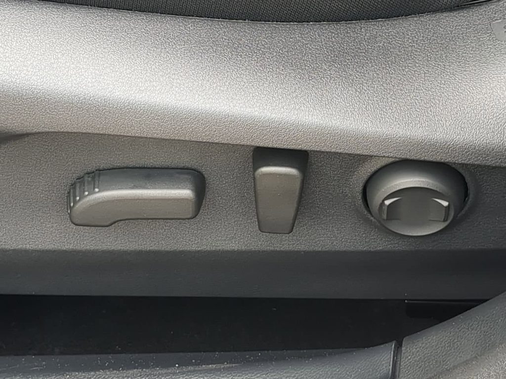 2025 Subaru Outback Premium 36