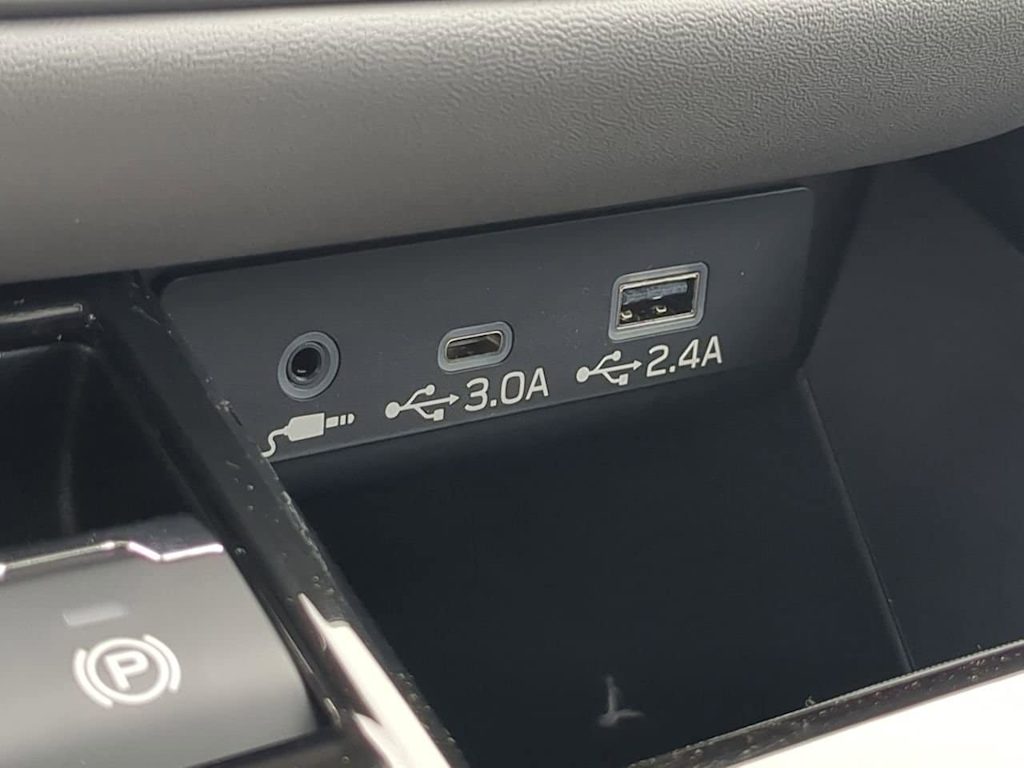 2025 Subaru Outback Premium 47