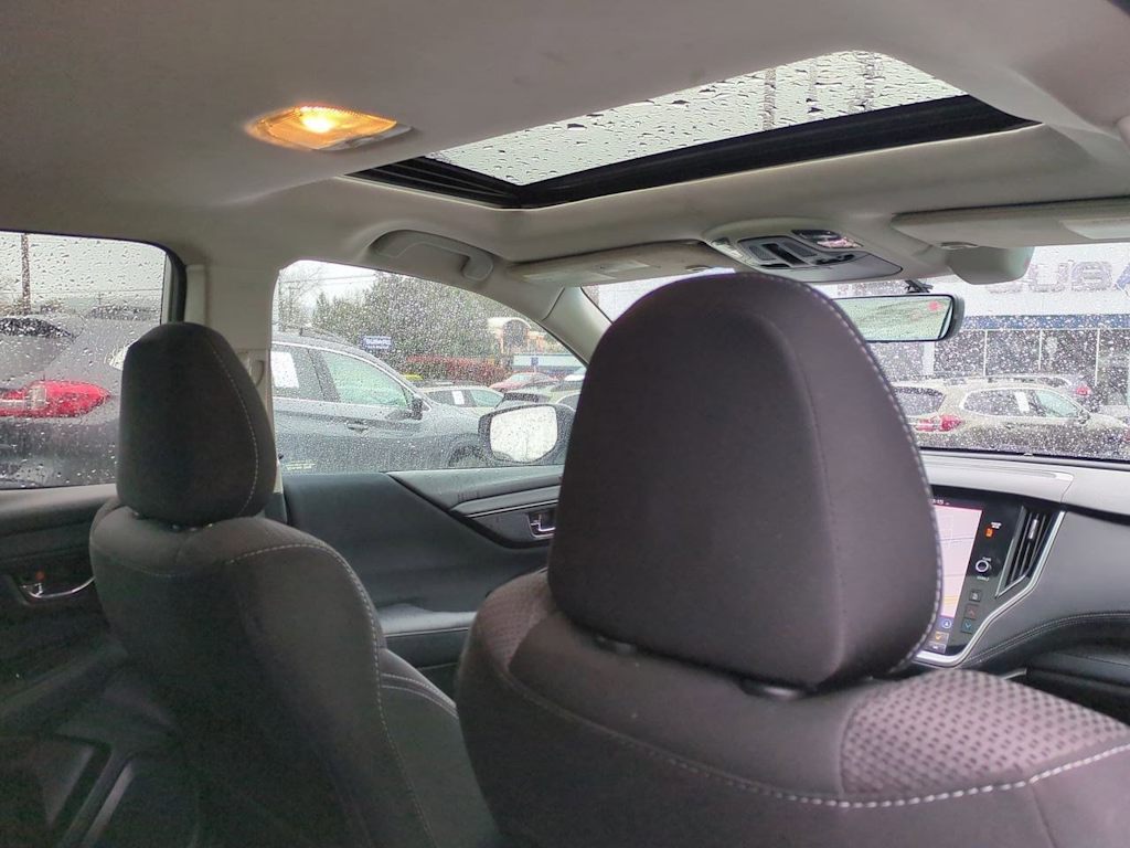 2022 Subaru Outback Premium 30