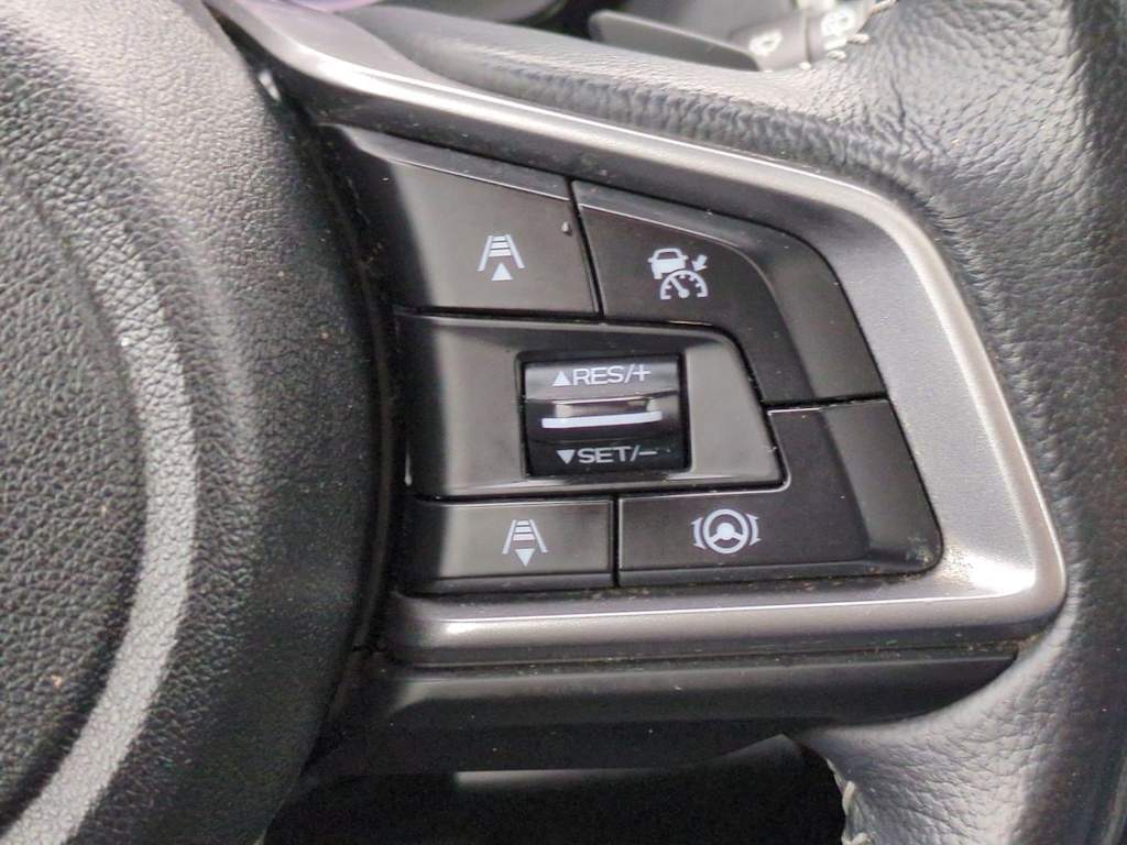 2022 Subaru Outback Premium 32