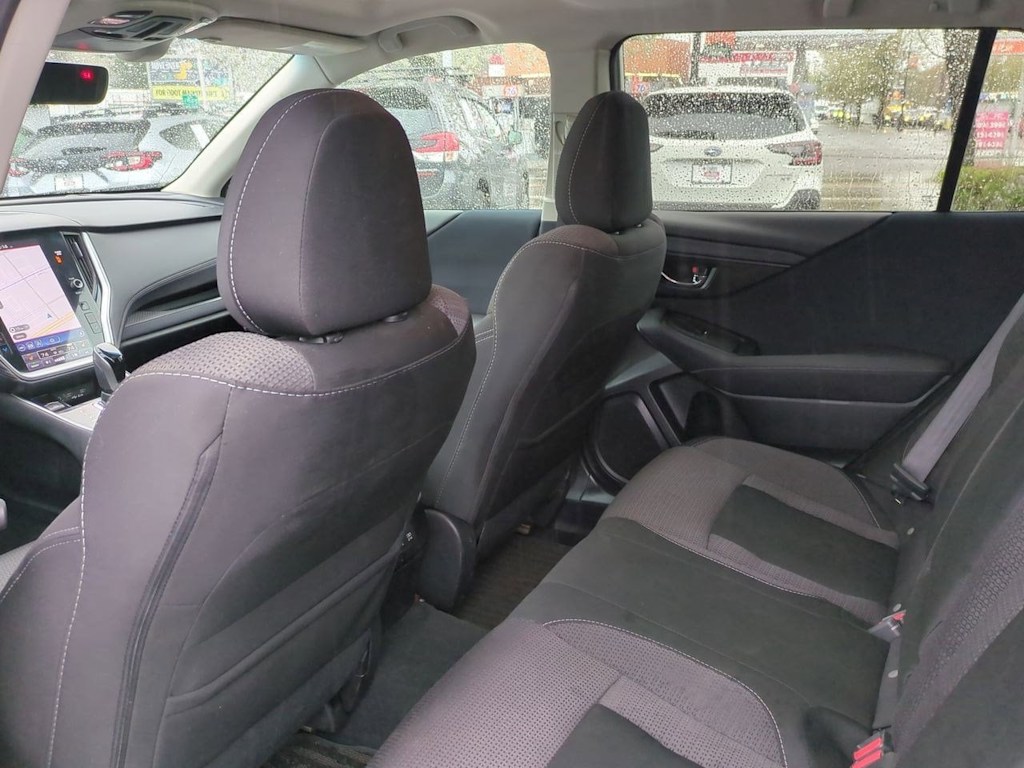 2022 Subaru Outback Premium 13
