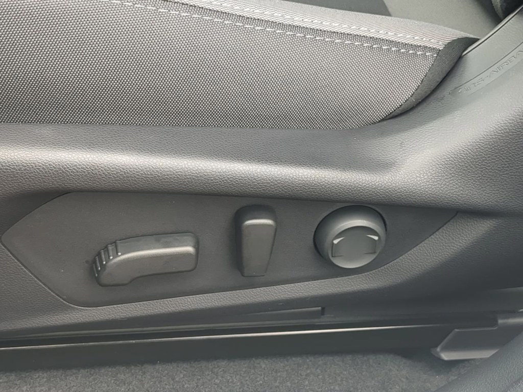 Thumbnail: 2026 Subaru Crosstrek - 28