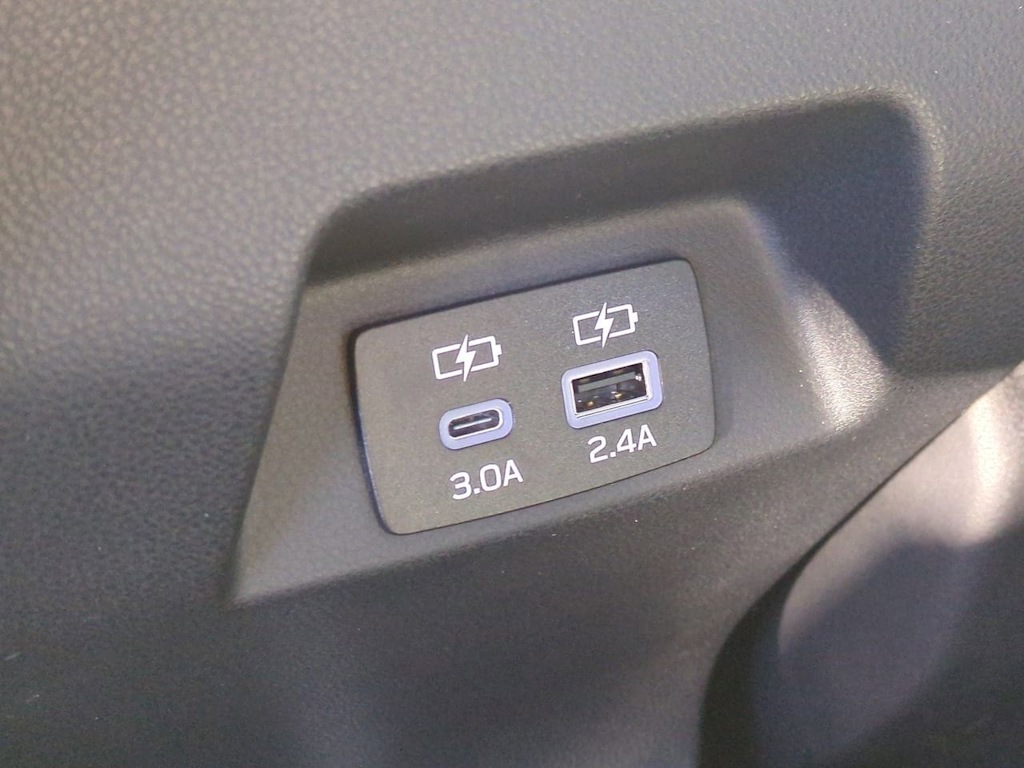 2025 Subaru Crosstrek Sport 41