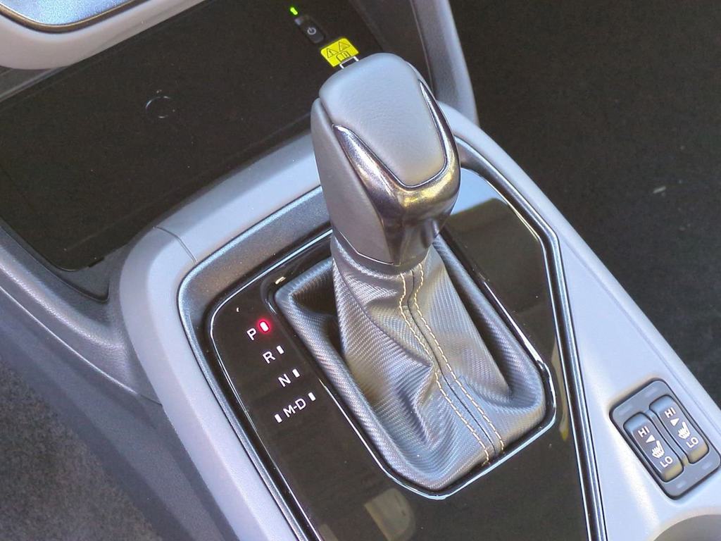 2025 Subaru Crosstrek Sport 16