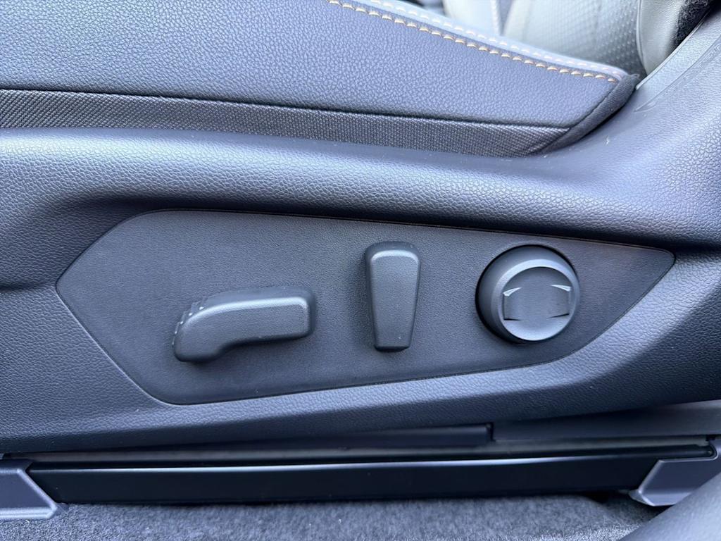 Thumbnail: 2025 Subaru Crosstrek - 33