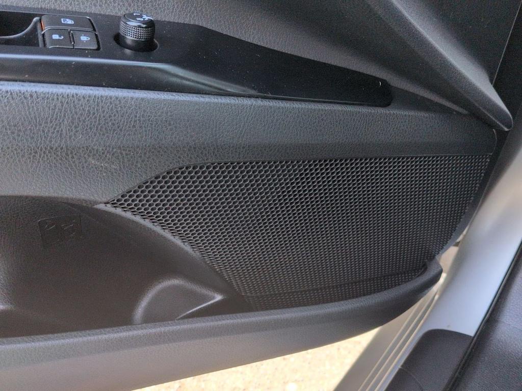 Thumbnail: 2018 Toyota Camry - 34
