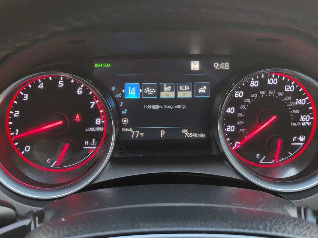 Thumbnail: 2019 Toyota Camry - 18