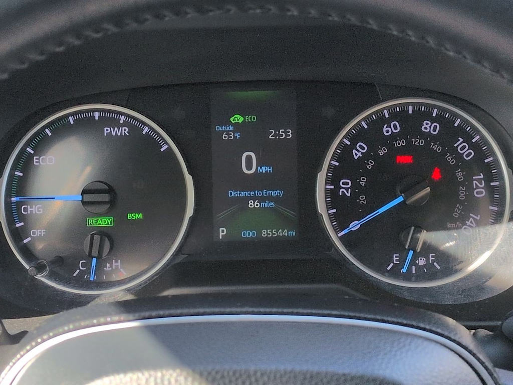 Thumbnail: 2021 Toyota RAV4 - 16